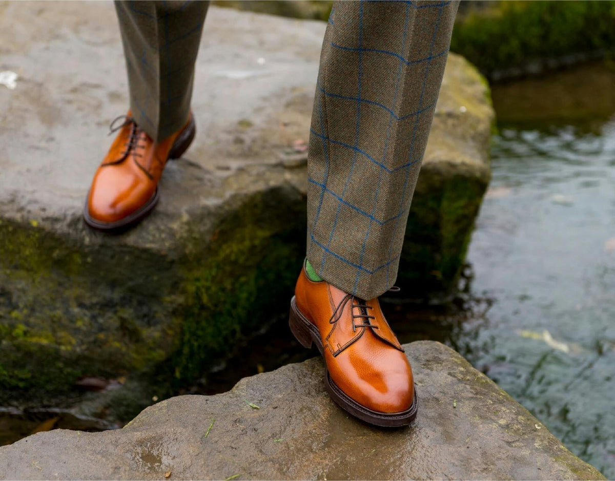 4 Construction Elements That Keep Your Bespoke Trousers Looking Fresh After Transit